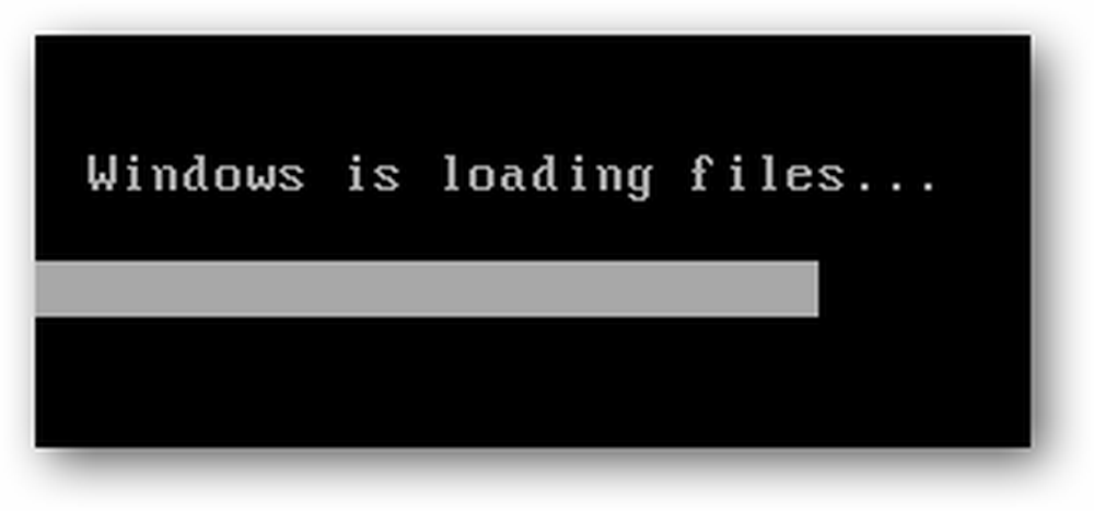 Load files com. Windows loading files. Windows is loading files.