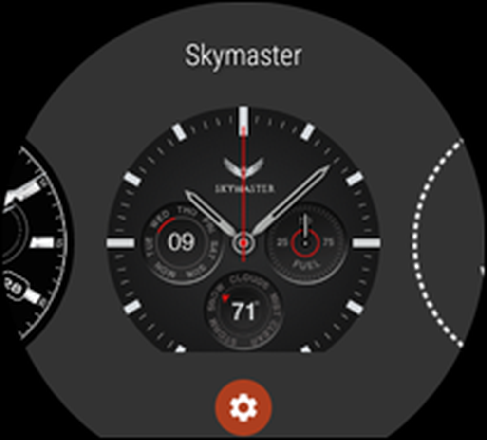 Увеличить часы на андроид. Как настроить циферблат на часах. Как поменять циферблат часов на x3 Pro. Wear Pro как заменить циферблат версии 235. Wear Pro часы как настроить.