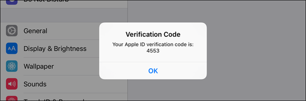 Apple id пришла смс. Код верификации. Код Apple. Код проверки Apple ID. Проверочный код айфон.
